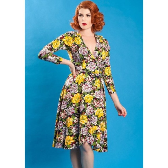 Retro Wrap Dress- Victory Floral - Picture 2 of 16